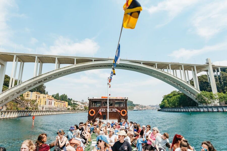 Porto: 6 Bridges Douro River Cruise - Route at a Glance: Porto, Freixo, and Back Under Six Bridges