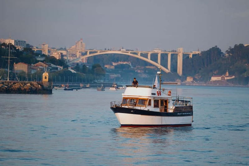 Porto: 6 Bridges Port Wine River Cruise with 4 Tastings - Getting There: Douro Marina and the Walk From Porto
