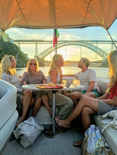 Porto: Douro River Cruise & Boat Tour with Port Wine Tasting - The 6 Bridges Route and Dom Luís Bridge Stop