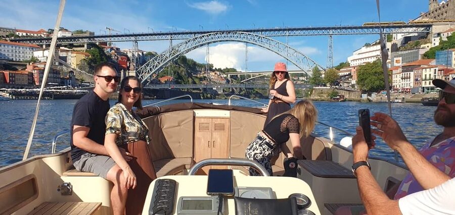 Porto: Six Bridges Douro River Cruise with Drinks - A practical “what to expect” timeline (without the guesswork)