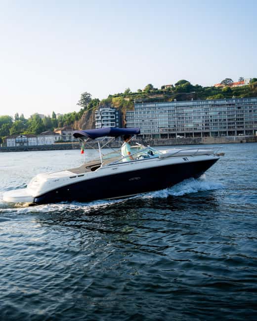 PORTO: Six Bridges Douro River Cruise with Wine and Snacks - Six bridges in two hours: how the route flows
