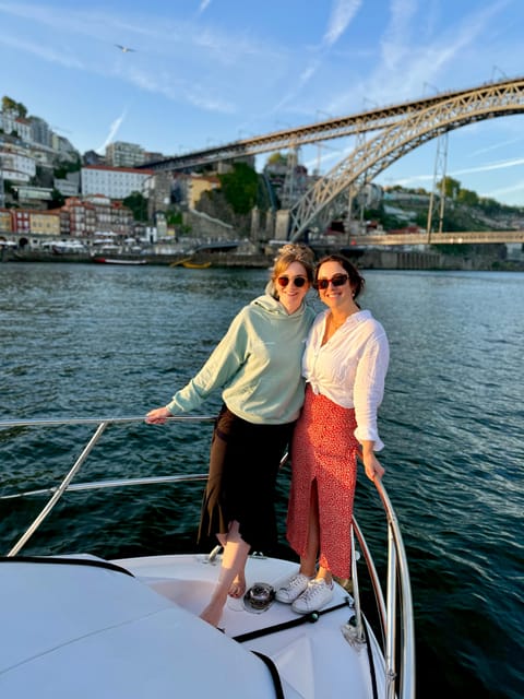 Porto: Small-Group 6 Bridges Douro River Cruise w/ Drink - Santa Marinha to Ribeira: where Porto feels lived-in