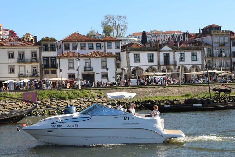 Porto: Small-Group 6 Bridges Douro River Cruise w/ Drink - How to make your photos and comfort better