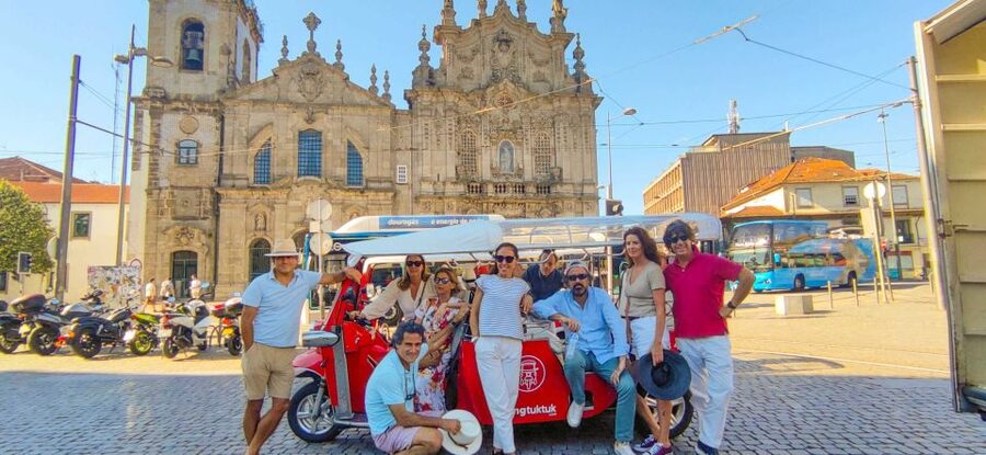Porto: Tuk-Tuk Tour, Douro River Cruise, and Wine Tasting - Largo Actor Dias to Avenida dos Aliados: the tour’s smart starting point
