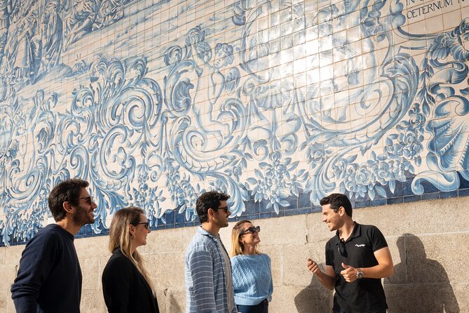 Porto Walking Tour, Lello Bookshop, River Cruise and Cable Car - Key Things You’ll Notice on This Porto Combo Tour