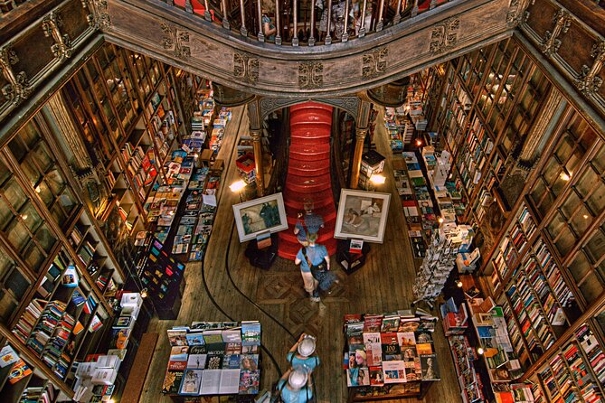Porto Walking Tour, Lello Bookshop, River Cruise and Cable Car - Stop 2: Livraria Lello Entry and How to Use Your 40 Minutes