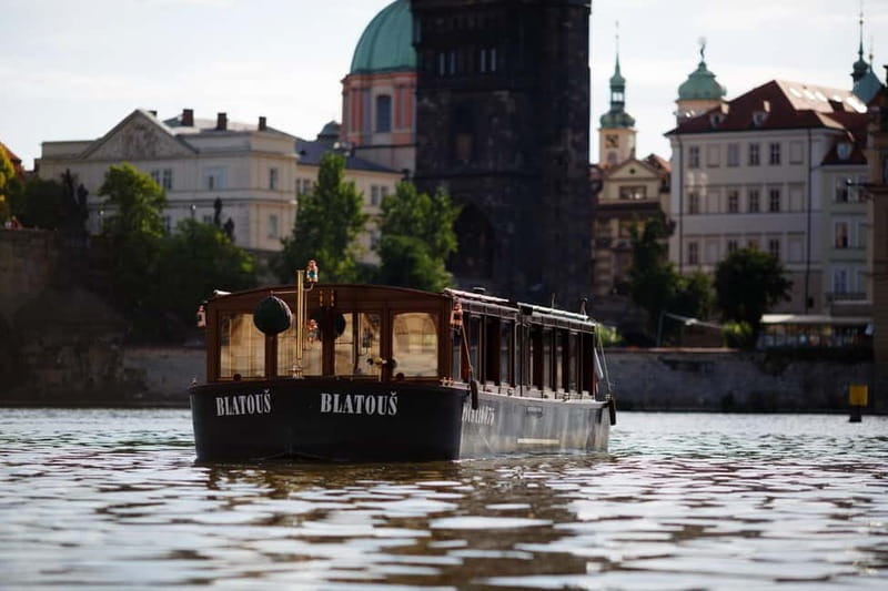 Prague: Canal Cruise Around Charles Bridge - Charles Bridge: your first big photo moment from the water