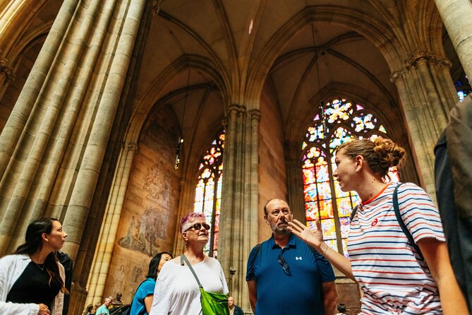 Prague: Castle Entry Ticket with Guide and River Cruise - The 11:00 start: a smart way to spend half a day