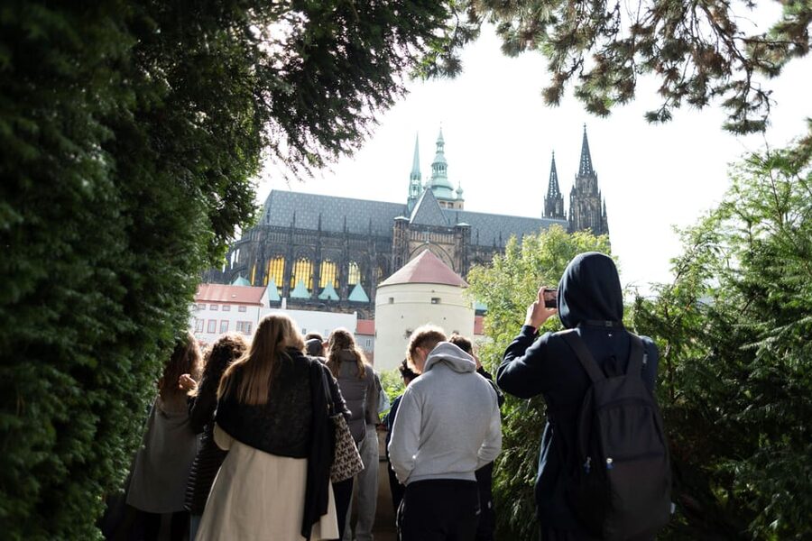 Prague Castle Interiors, Bus Tour and Vltava River Cruise - Old Royal Palace and the Defenestration of Prague: Where a Historic Moment Happened