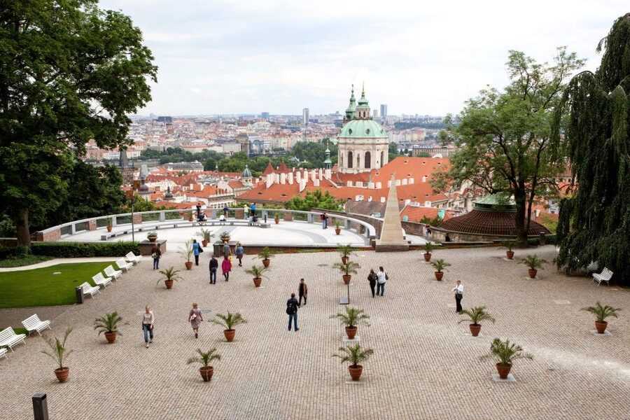Prague City Tour with Vltava River Cruise - The Minibus Passes: Views of National Theatre, Rudolfinum, and Synagogues