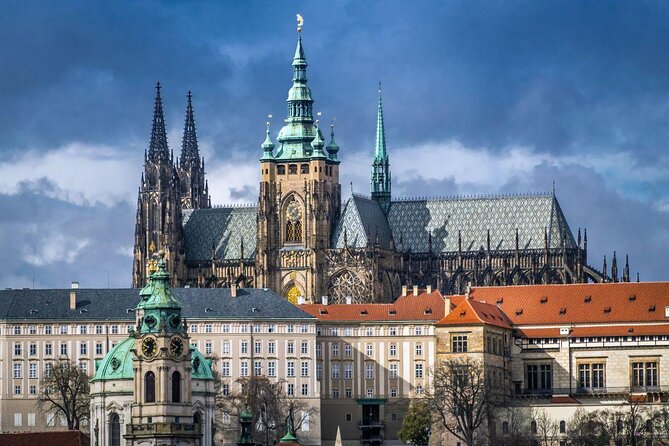 Prague DeLuxe Tour: Views, Hidden Gems, Tastings & River Cruise - Key things I’d plan around