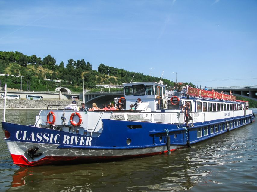 Prague: Panoramic Vltava River Cruise - Getting to Pier 17 on Dvorakovo Embankment (and not missing the boat)