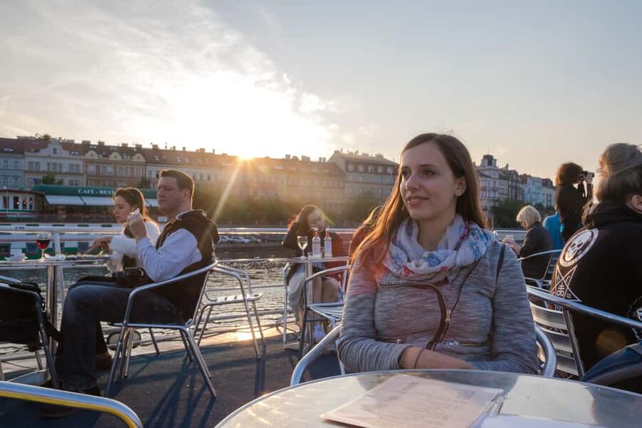 Prague: Panoramic Vltava River Cruise - Audio Guide Through On-Board Wi‑Fi: How to Hear It Without Stress