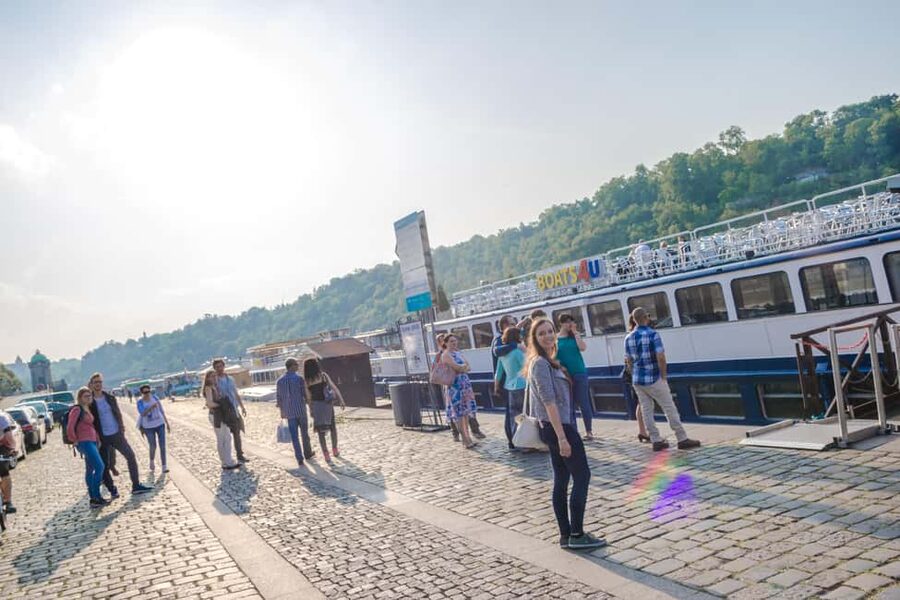 Prague: Panoramic Vltava River Cruise - Upper Deck vs Lower Deck: Comfort in Winter and Summer