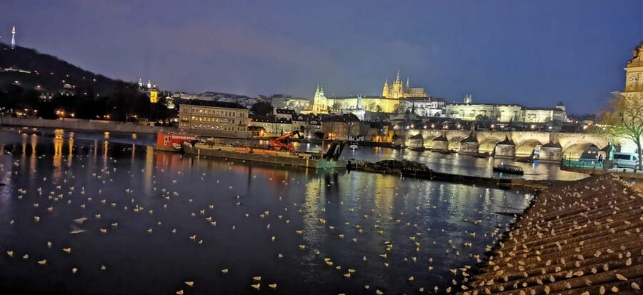 Prague: River Cruise with Transfer to Pier - Price and value: is $18 worth a one-hour cruise?