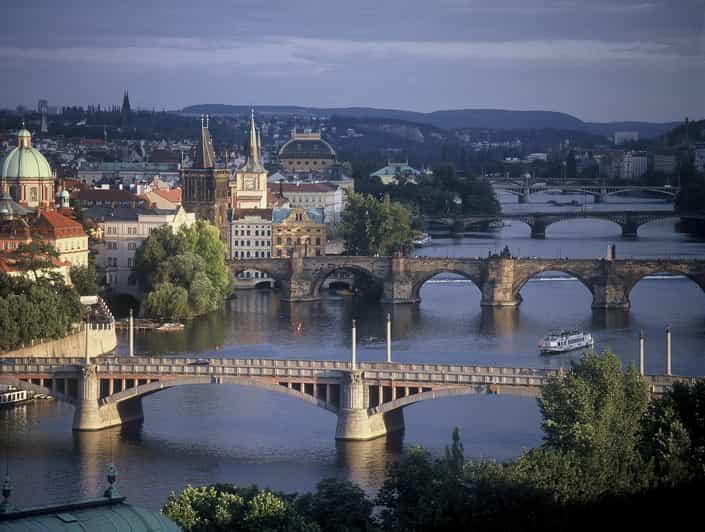 Prague: River Cruise with Transfer to Pier - Republic Square pickup: the moment you want to get right