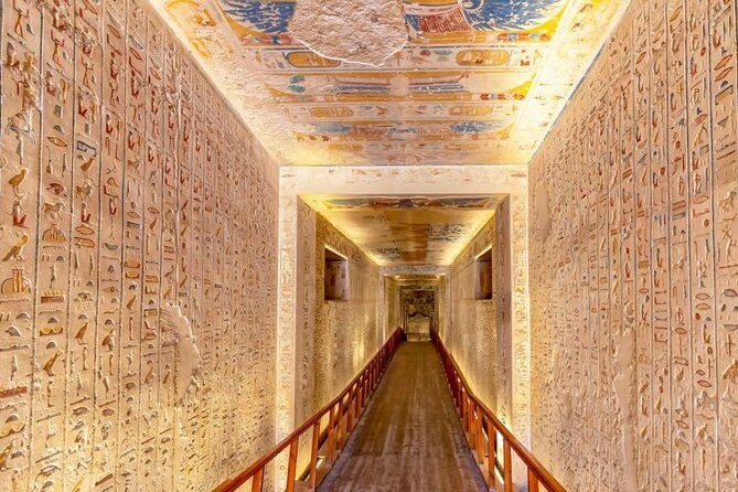 Private 7-day Egypt Highlights Tour with Nile River Cruise - Day 1 in Cairo: airport pickup and an easy landing