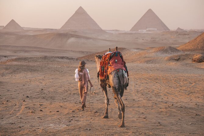 Private 7-day Egypt Highlights Tour with Nile River Cruise - Day 5: Edfu Temple of Horus, Esna lock sailing, and Luxor Temple at night