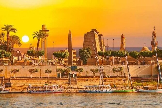 Private 7-day Egypt Highlights Tour with Nile River Cruise - Day 2: Giza Pyramids, Great Sphinx, Valley Temple, plus the Egyptian Museum