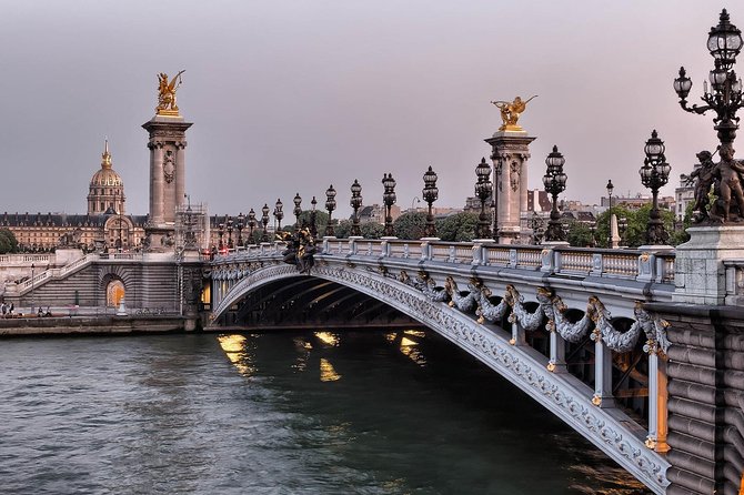 Private City Tour of Paris & River Cruise with Hotel Pick-Up - Morning or Afternoon: Choosing the Right Time to See Paris