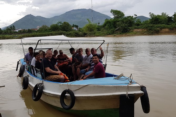 Private Cultural Countryside Tour by car plus River Cruise - Price and value: what $109.59 really buys you