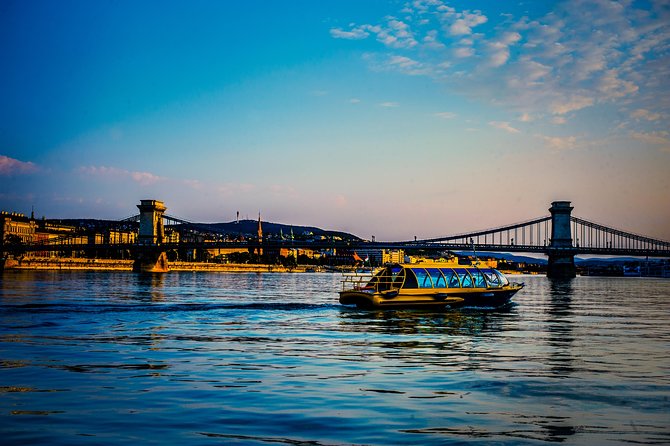 Private Danube Sightseeing Cruise in Budapest - Dunarama and the welcome moment you actually feel