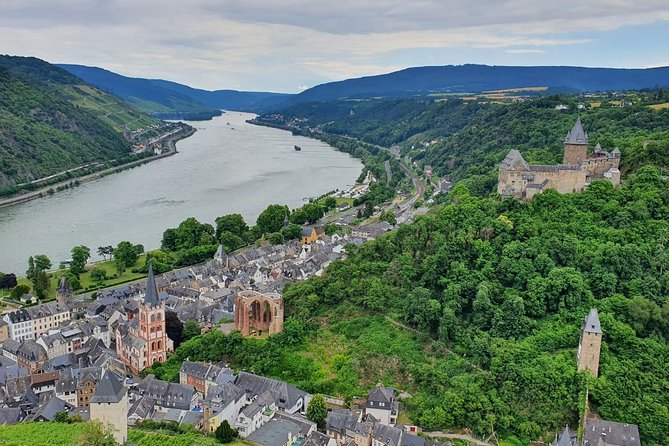 Private day trip to the Romantic Rhine Valley with river cruise and wine tasting - Bacharach and Stahleck Castle: romantic town, fast but meaningful