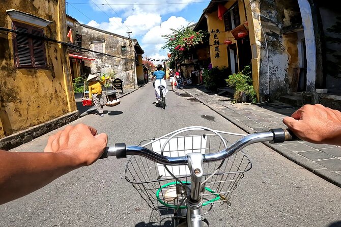 Private Hoi An Bike, Thu Bon River Cruise & Dinner Experience - The Guide Factor: When English and Attitude Matter