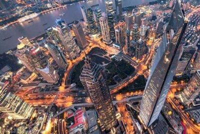 Private Night Tour-VIP River Cruise and Shanghai Tower Option - Stop 1: The Bund (Wai Tan) cruise for classic skyline lighting