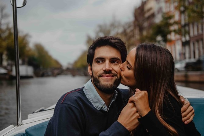 Private Romantic Canal Cruise Amsterdam with Bubbly and Snacks - Who should book this cruise (and who might skip it)