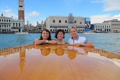 Private Venice Canal Cruise: 2-Hour Grand Canal and Secret Canals - Meeting at Giardini Reali near St Mark’s Square