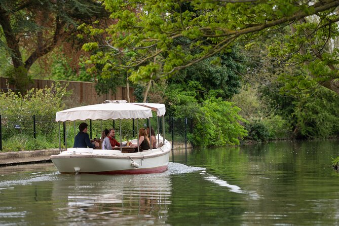 River Cruise with Three Course Riverside Restaurant Dining - Folly Bridge Meeting Point and Smart-Casual Reality Checks