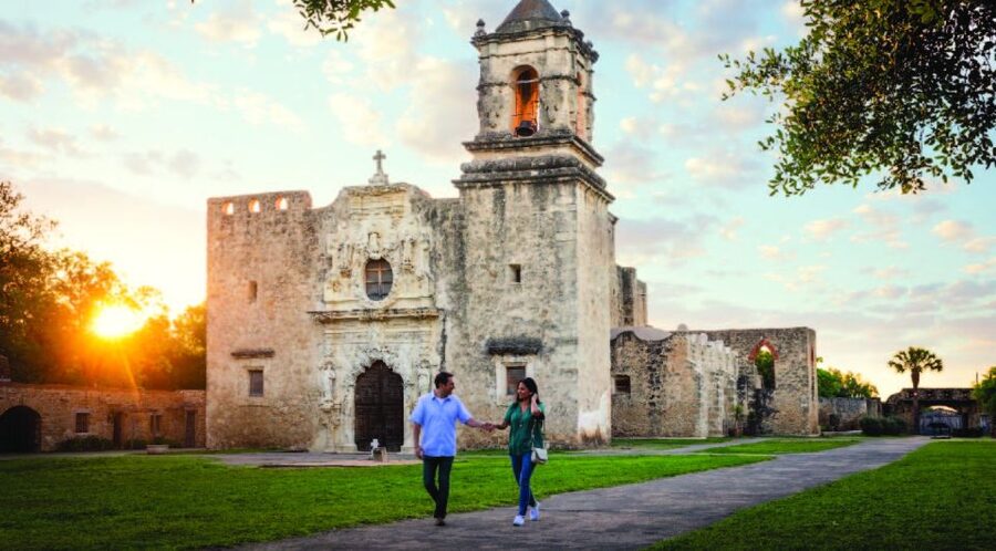 San Antonio: Small Group Tour w/ Alamo, Tower & River Cruise - Tower of the Americas: 190 Meters Up for City Orientation