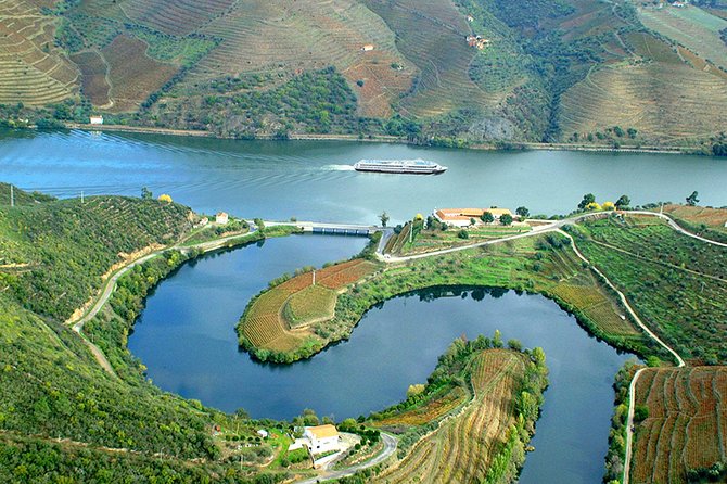 Secrets of Porto and Douro Valley with River Cruise - What this tour really gives you in 5 days