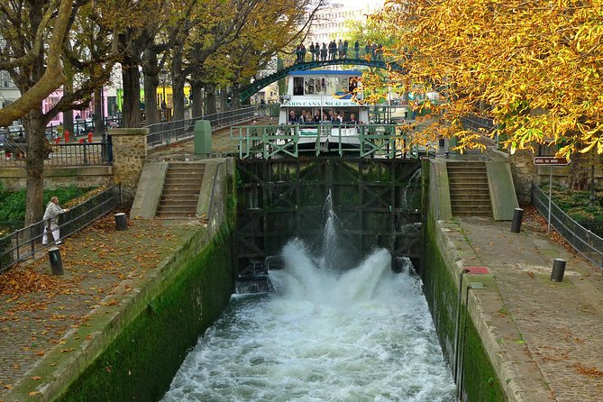 Seine River Cruise and Paris Canals Tour - On-board comfort: inside cabin vs outside deck for real views