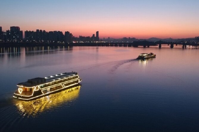 Seoul Private Tour: Palace, Bukchon, Insadong & Han River Cruise - Yeouido Han River Park and the Cruise: Clean Views, a Quick Reset, and Then Back on Land