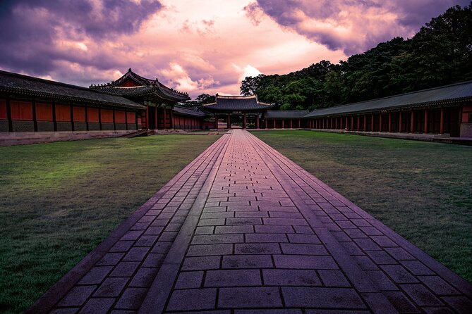 Seoul Private Tour: Palace, Bukchon, Insadong & Han River Cruise - Price and Value: What You’re Paying For (and Why $245 Can Still Make Sense)
