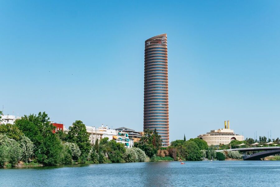 Seville: 1-Hour Guadalquivir River Sightseeing Eco Cruise - Cruising Past the Old Watchtower and the River’s Role in Seville