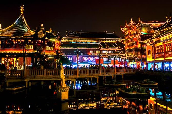 Shanghai Evening Tour: Huangpu River Cruise and Street Food - Huangpu River cruise: the skyline view you can’t get from land