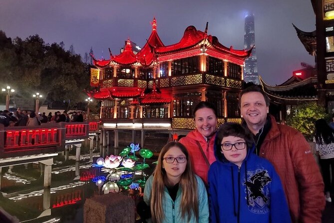 Shanghai Evening Tour: Huangpu River Cruise and Street Food - Private guide energy: how the tour feels when it’s just your group