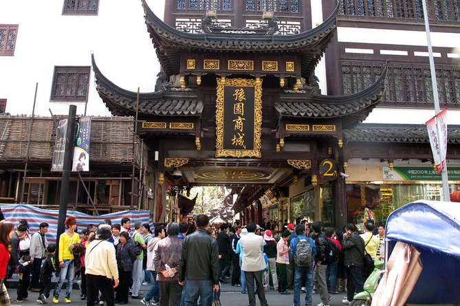 Shanghai Evening Tour: Huangpu River Cruise and Street Food - Price and value: what $121 per person really buys you