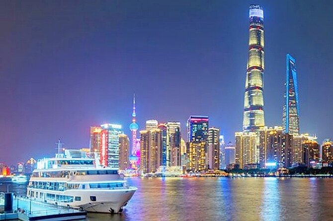 Shanghai Evening Tour: Huangpu River Cruise and Street Food - Fuzhou Road Cultural Street: your street-food starter kit