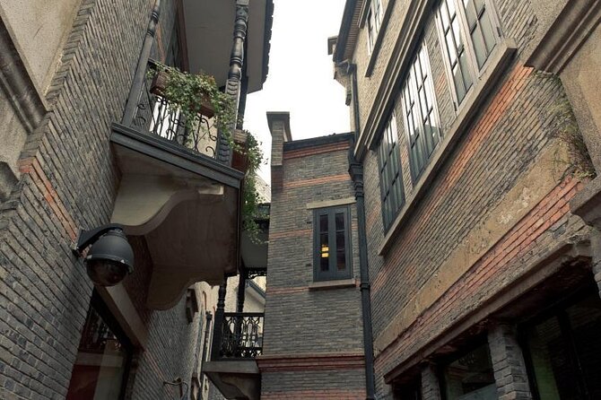Shanghai Night River Cruise and Light Tour with Yuyuan Bazaar - Key highlights to look for
