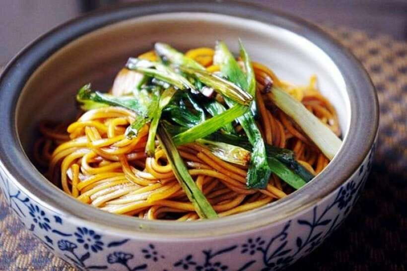 Shanghai Night River Cruise VIP Seat with Authentic Dinner - FAQ
