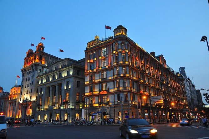 Shanghai Private Tour with River Cruise, Shanghai Tower, and Lunch or Dinner - A private half-day that hits Yuyuan, Pudong, Shanghai Tower, and the Huangpu River
