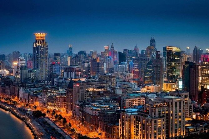 Shanghai Private Tour with River Cruise, Shanghai Tower, and Lunch or Dinner - Guide quality and comfort: this is where private tours win