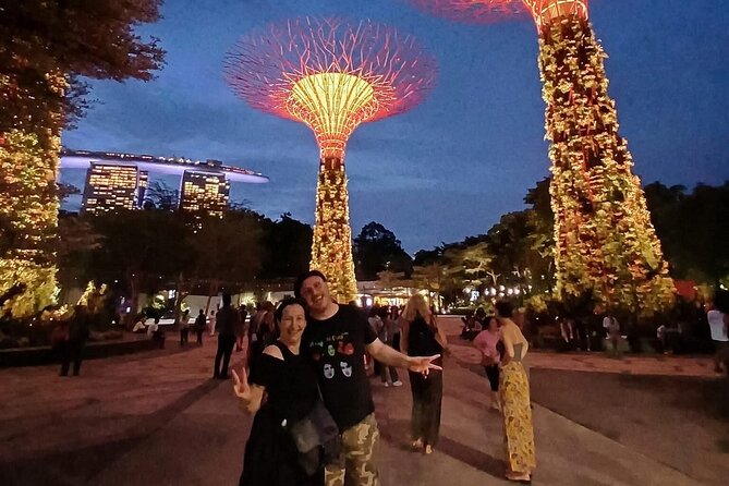 Singapore Guided Night Tour with 2 Light Shows & River Cruise - Marina Bay Sands Spectra: lasers and crowd control reality