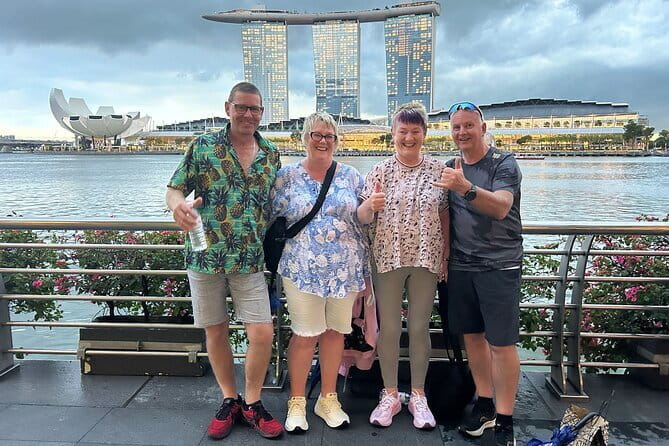 Singapore light to night : River Cruise & 02 Stunning Light Shows - Price and value: what you’re really paying for at $53.60