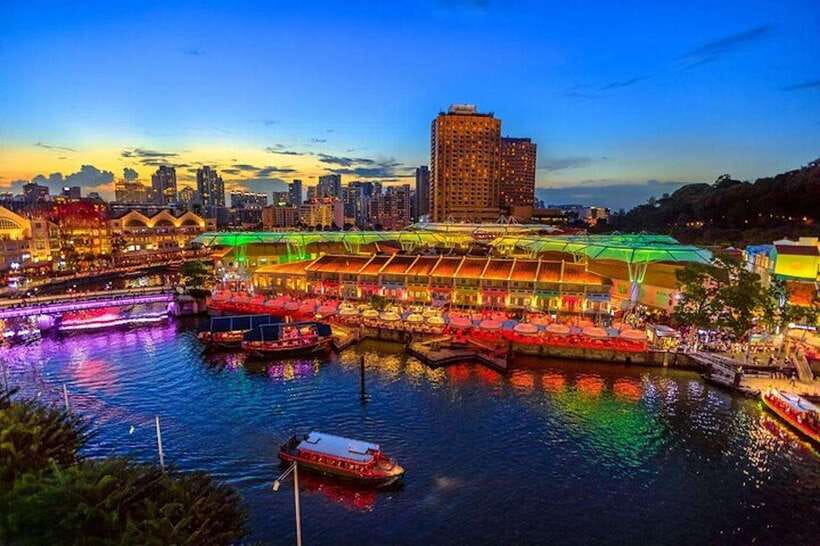 Singapore: Nighttime City Sightseeing Tour with River Cruise - Quick hits before you go