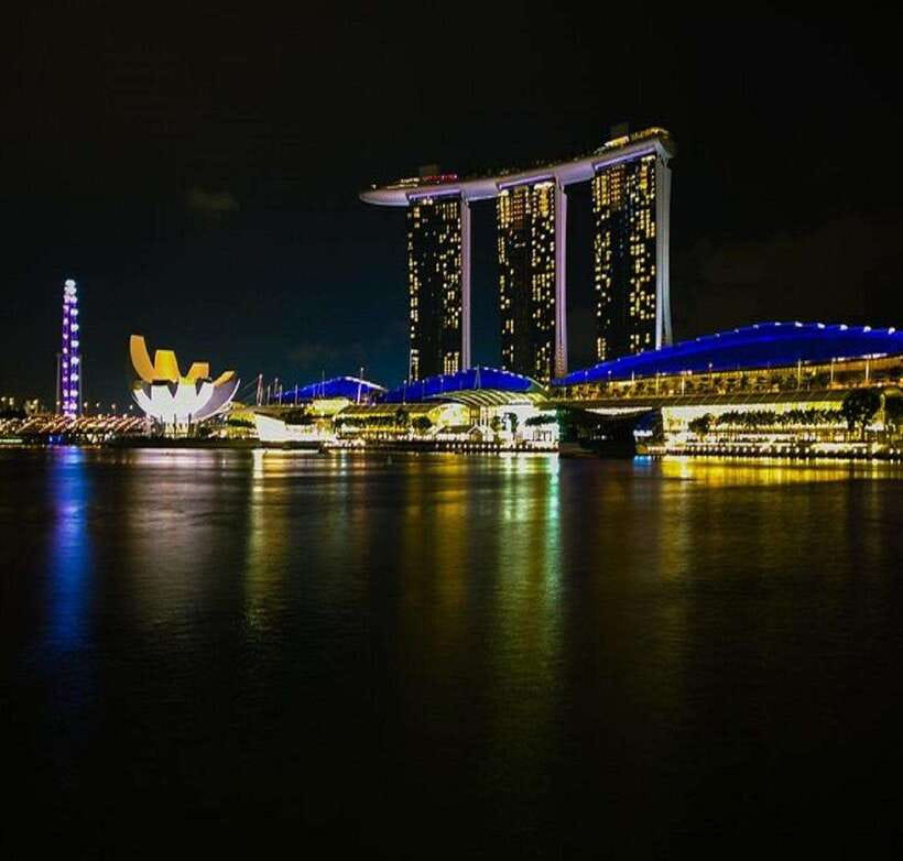 Singapore: Private Nighttime Sightseeing with River Cruise - Marina Bay Sands SkyPark: 360-degree views you can actually use